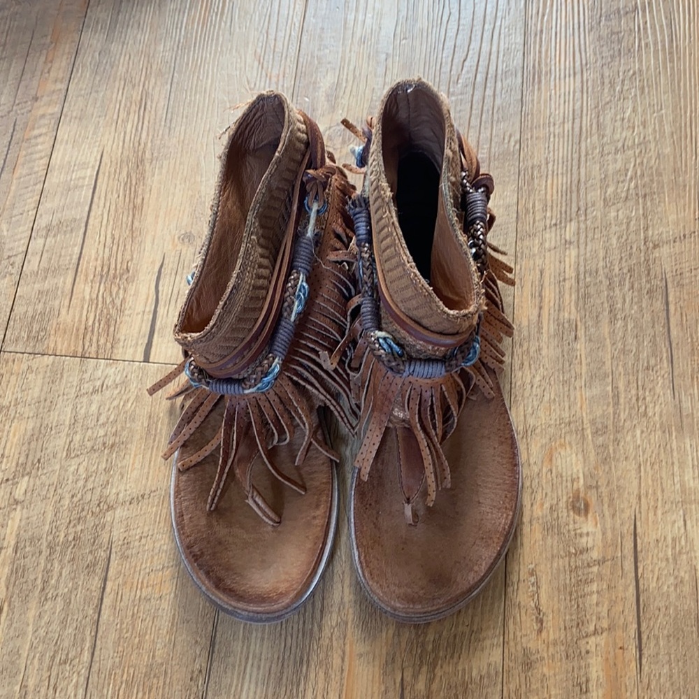 Free People Wonder Land Fringe Sandal | Size 37